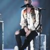 High-end European and American GD Knees Ripped Jeans Zipper Slim Pants Feet Korean Tide Washed Men's Jeans